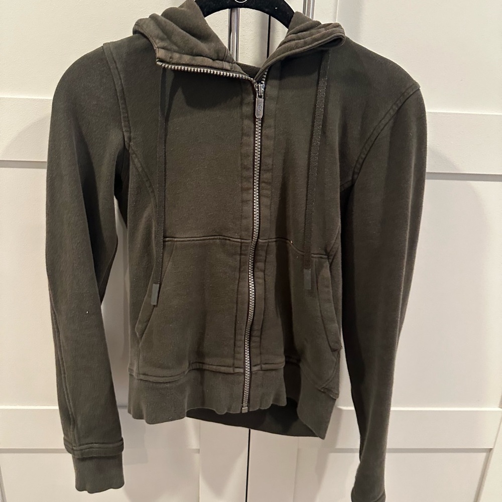 Lululemon cropped scuba zip